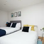 Blueone Serviced Apartments - West St