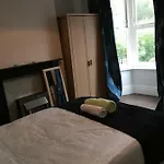 Local House B&B