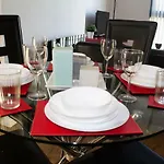 Snapos Apartments - Blonk Street