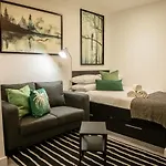 Luxe Studio Apartments Sheffield