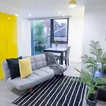 Luxe Studio Apartments Sheffield