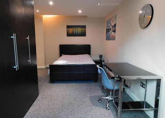 Djs - Modern City Apartment