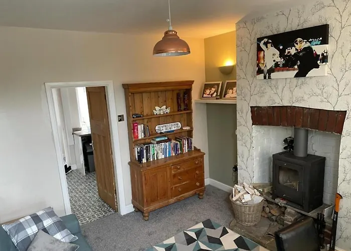 Cosy Cottage Edge Of Peak District -Log Burner Uk