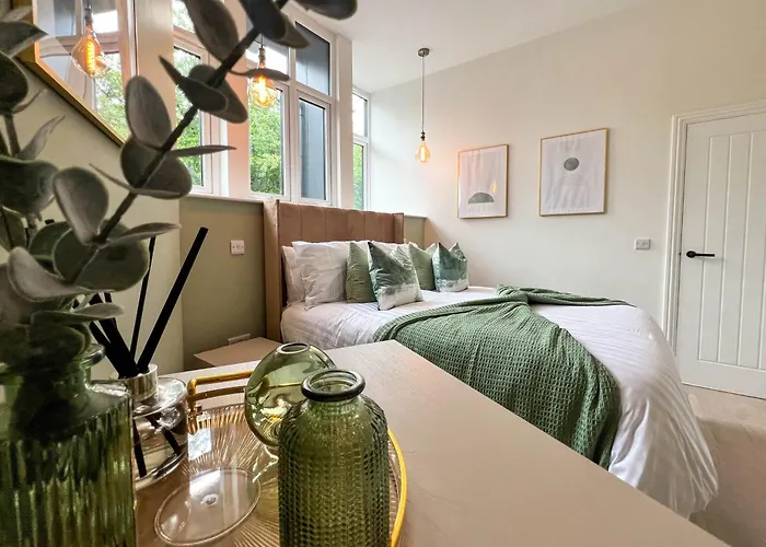 Hanover Apartments - Stylish 1 Bedroom Suites, Sheffield City Centre - Hosted By Stay Host Save