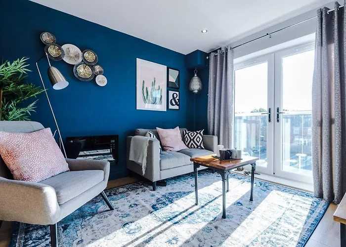 Stunning 2Bedroom 2Bathroom Apt With Parking Space
