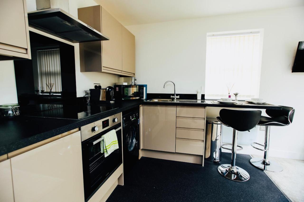 1 And 2 Bedroom Shield House Centre