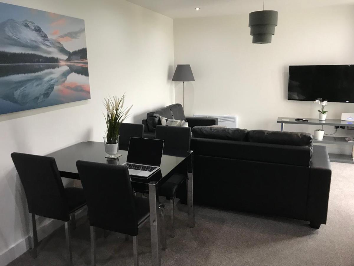 1 And 2 Bedroom Shield House Centre