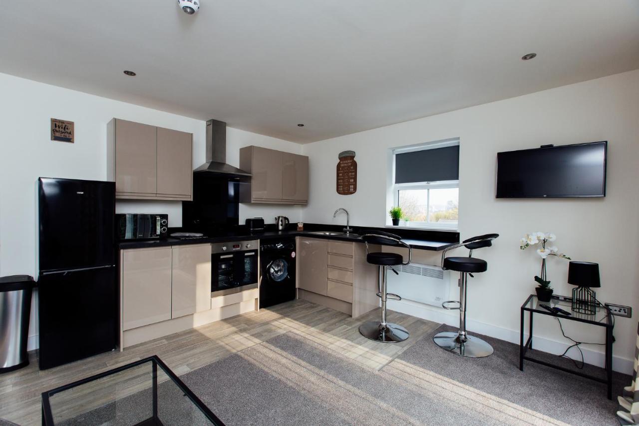 Apartment 1 And 2 Bedroom Shield House Centre *