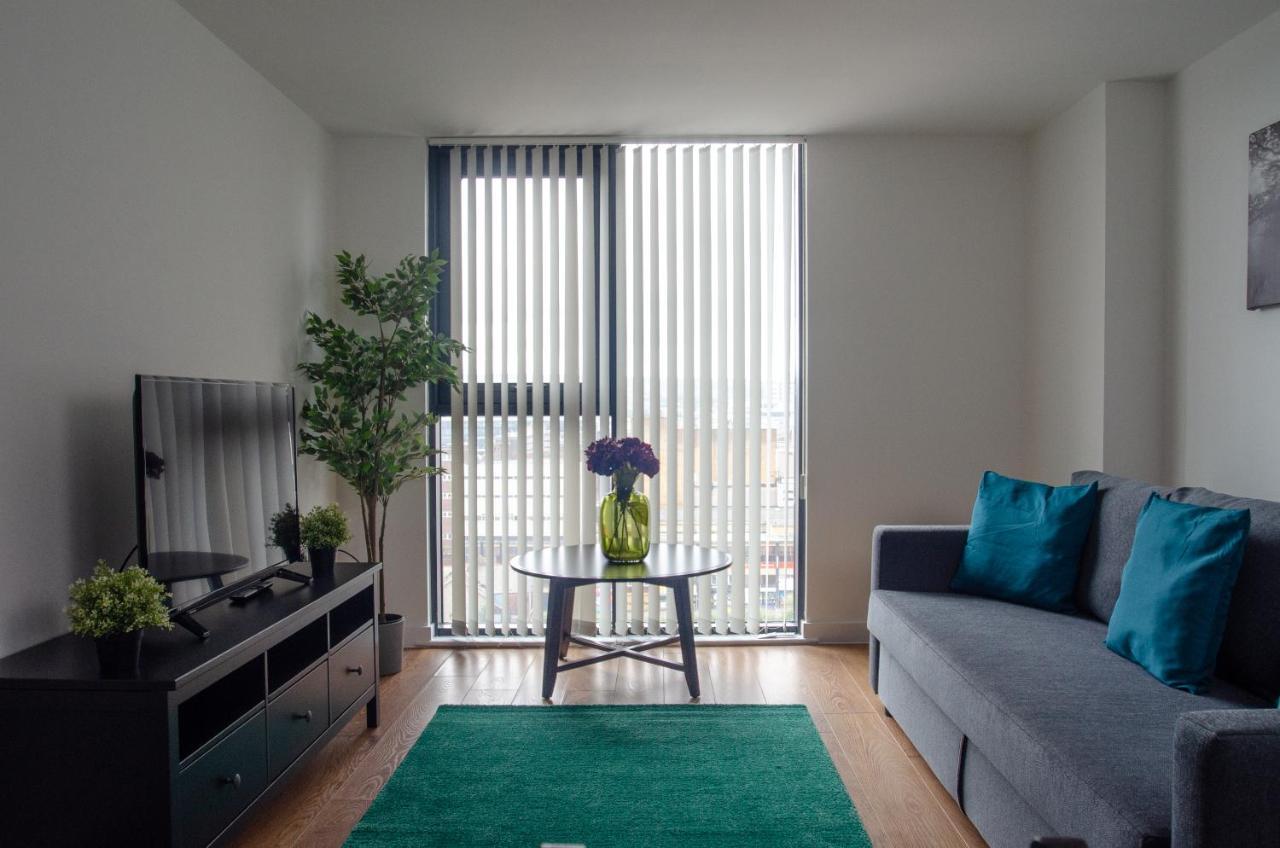 Teal 14: Centre Retreat With Panoramic Views * Sheffield