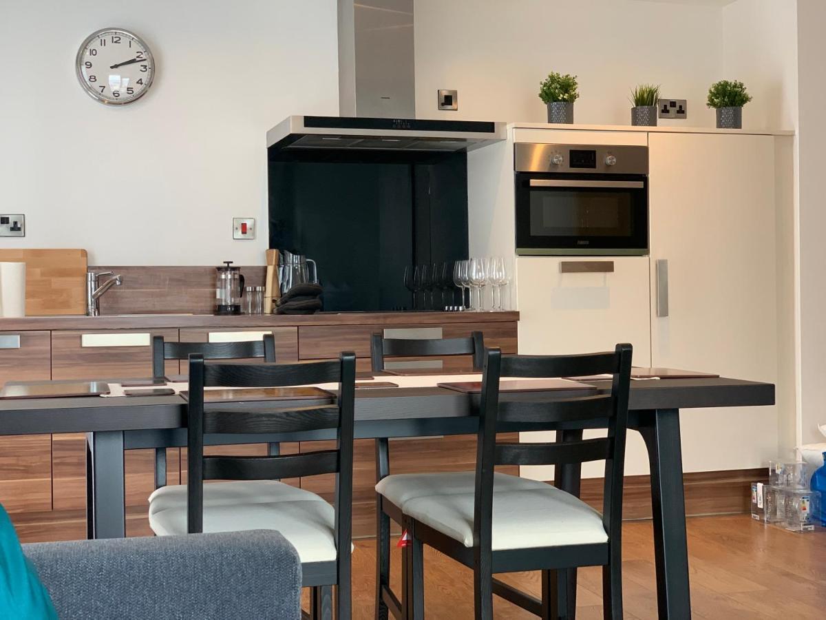 Apartment Teal 14: Centre Retreat With Panoramic Views
