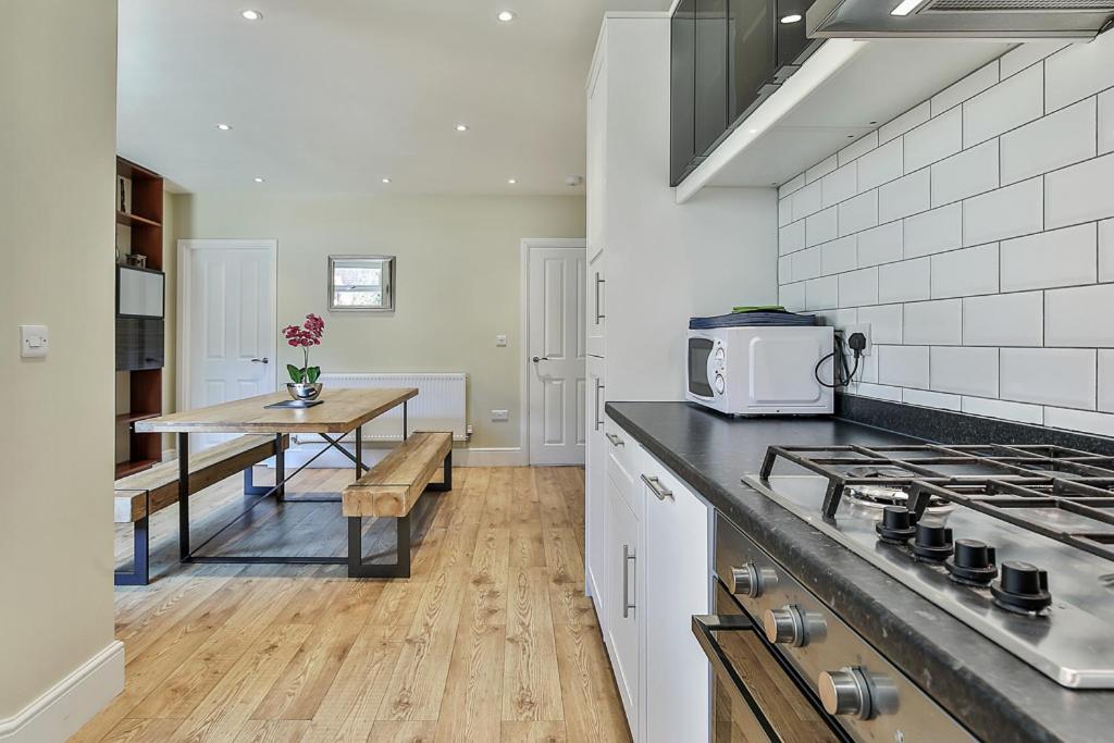 Refurbished Premium Holiday home Sheffield