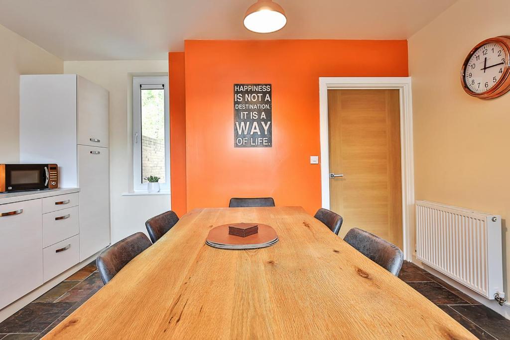 Modern Centre House With Parking! Sleeps 6 * Sheffield