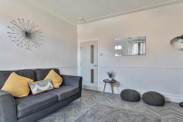 Heart Of The City-flexi Cancellations-central Hub Holiday home