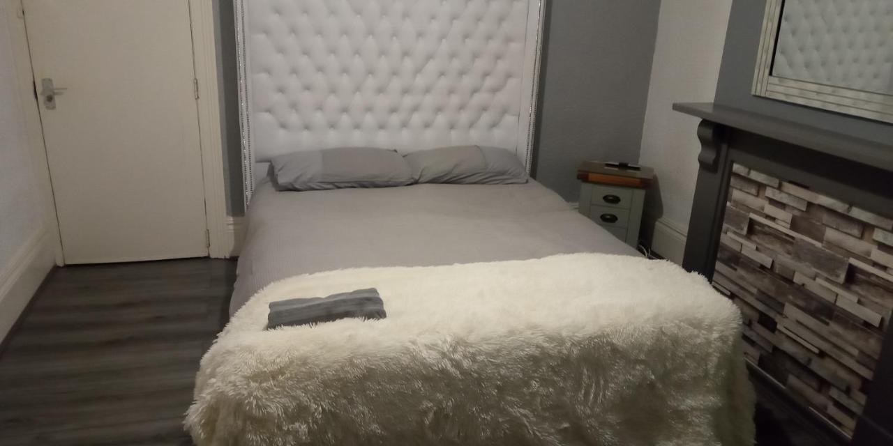 Highfields House - Free Wifi - Free Local Parking Guest house Sheffield