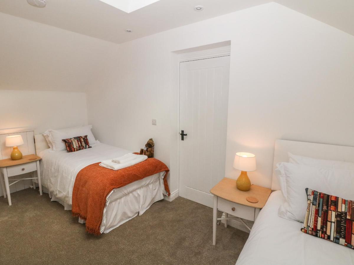 Holly Holiday home *