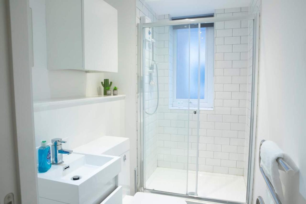 Bells Court - City Centre, Opulent Living Serviced
