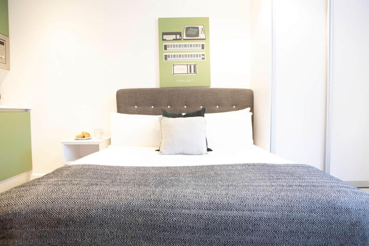 Bells Court - City Centre, Opulent Living Serviced Apartment *