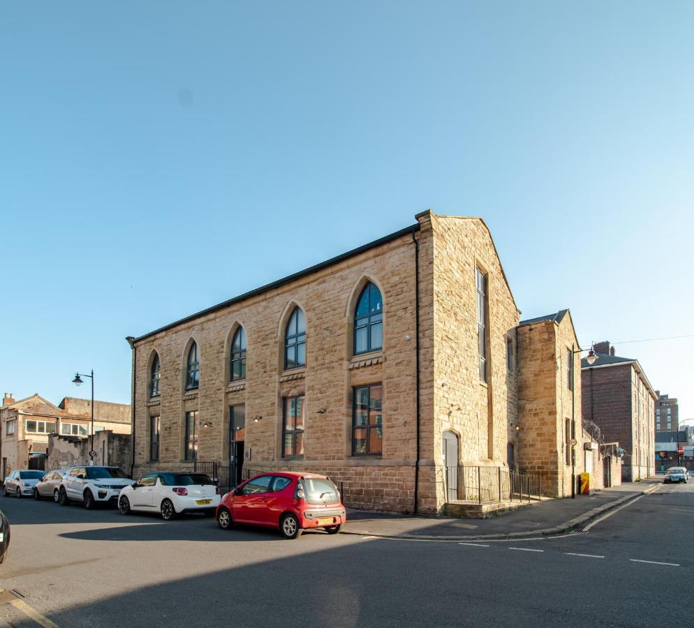 Kelham Apartments: Serviced With Free Parking Apartment