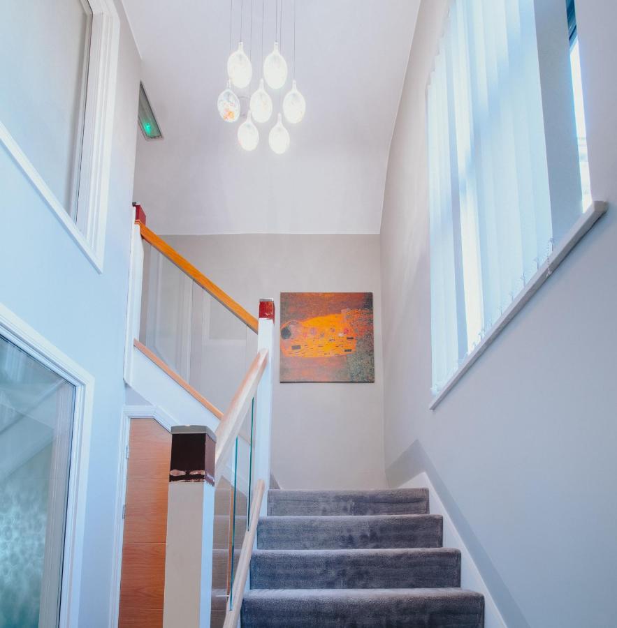Kelham Apartments: Serviced With Free Parking * Sheffield