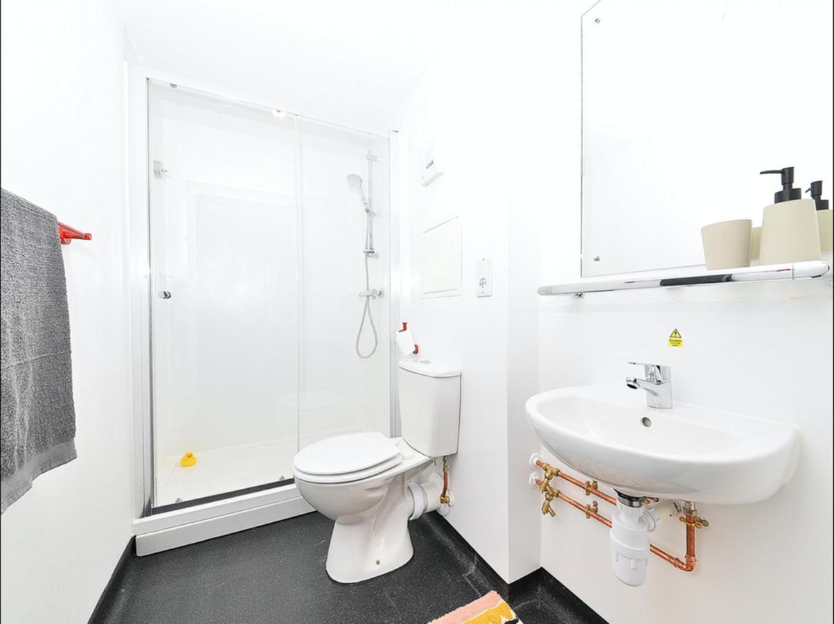 En Suite Rooms & Studios, Sheffield - Sk *