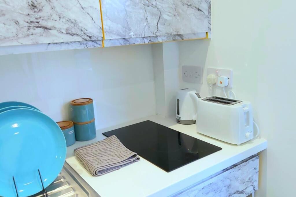 Apartment Ginger Serviced Apartment Sheffield City Centre - Netflix, Wifi, Digital Tv