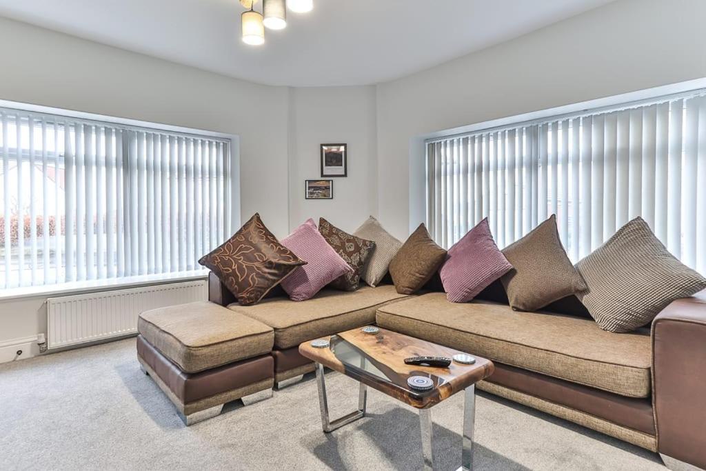 Holiday home Luxury Spacious Pad With Games *