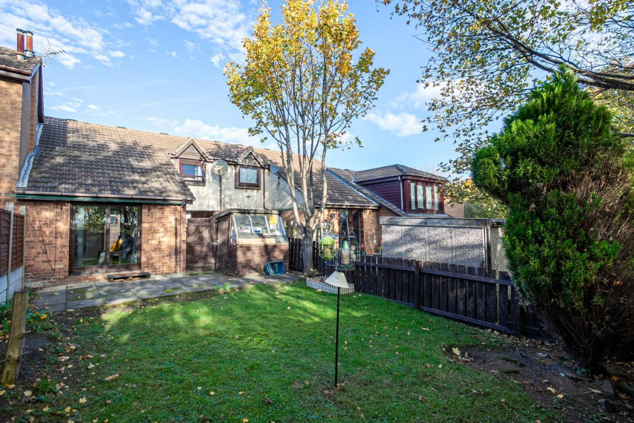 Spacious House In - Great Location! Apartamento Sheffield