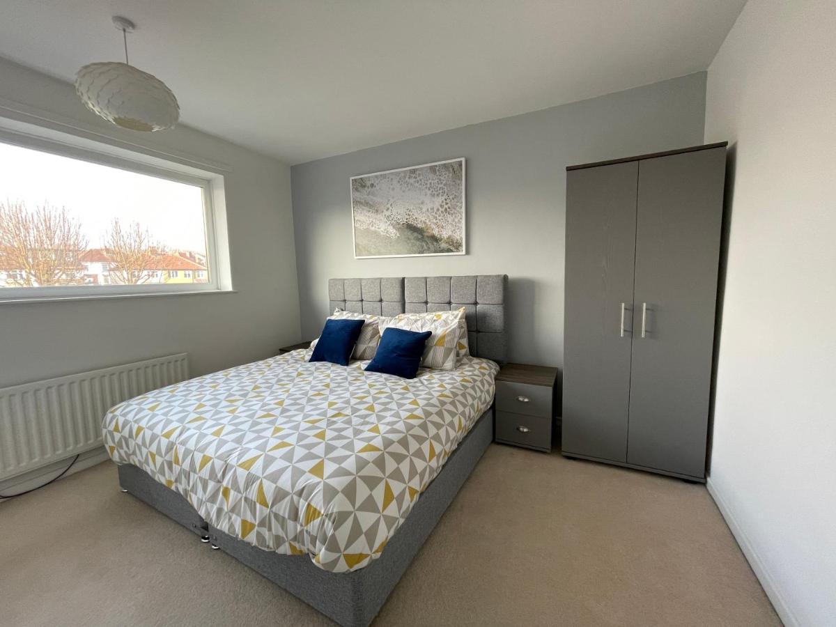 Holiday home Stylish & Comfortable 3br Spacious With Parking Sheffield