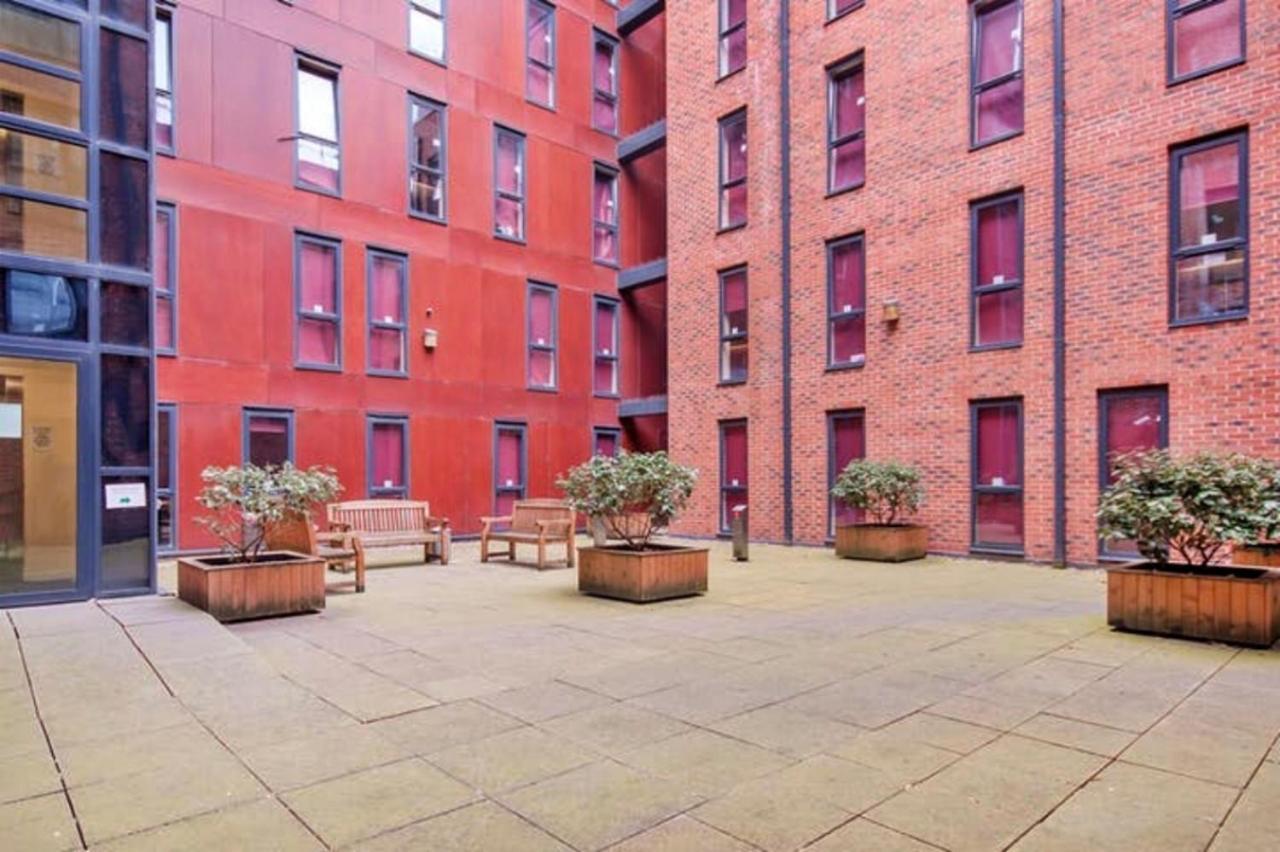 Vibrant Rooms For Students Only, Sheffield - Sk