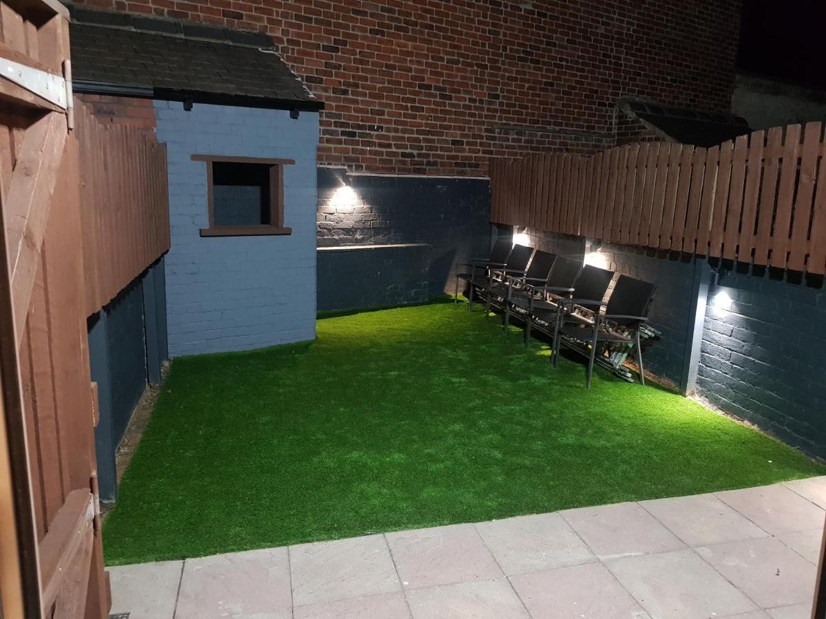 Highfields Living - Ensuite- Free Wifi- Free Local Parking Guest house Sheffield