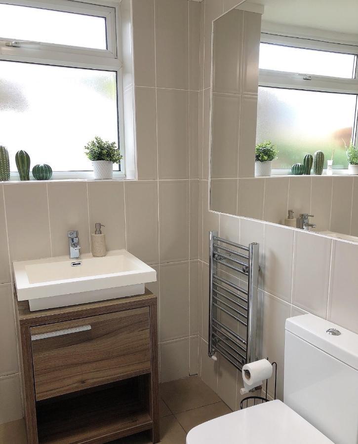 Modern 3-bedrooms House With 6 Guests Holiday home *