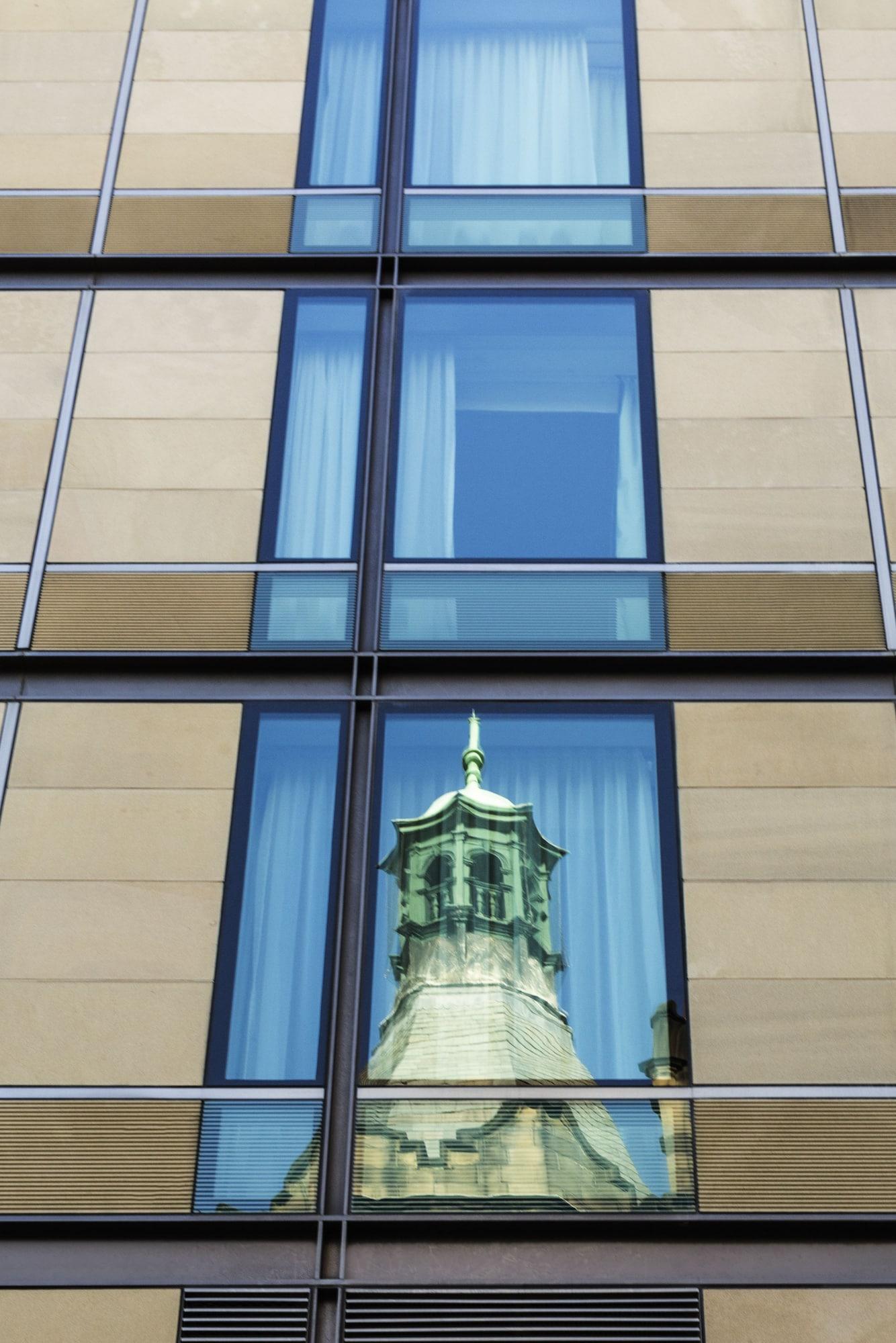 Hotel Mercure St Paul's & 4*