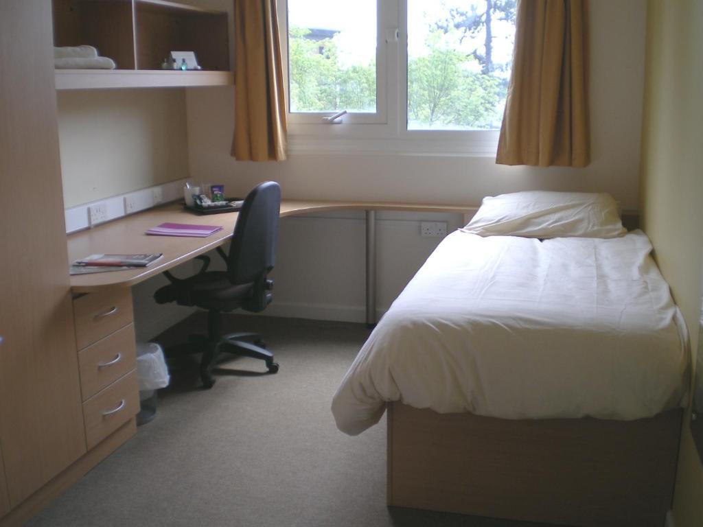 The Endcliffe Village - Part Of The University Of *