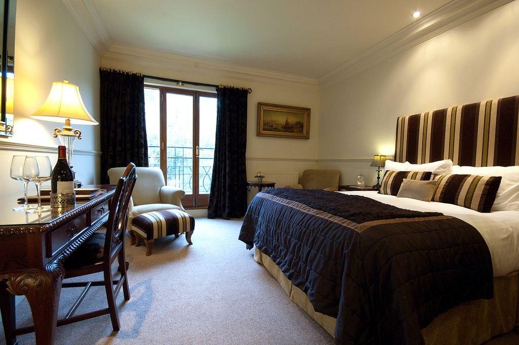 Whitley Hall 4*