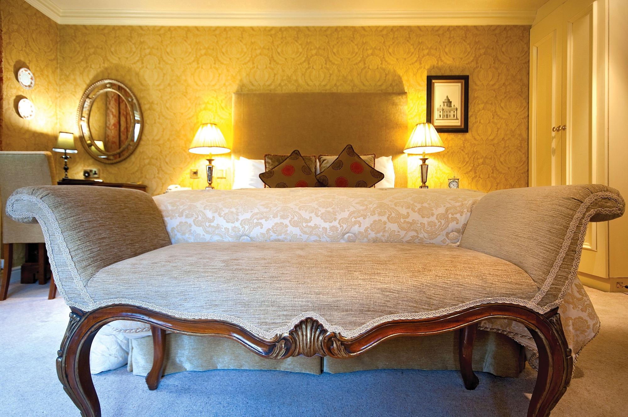 Whitley Hall Hotel 4*