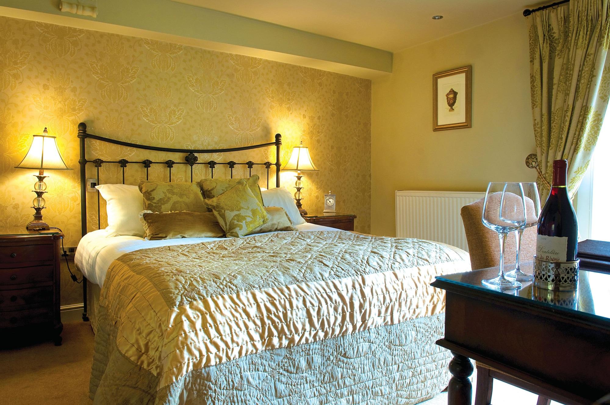 Hotel Whitley Hall 4*