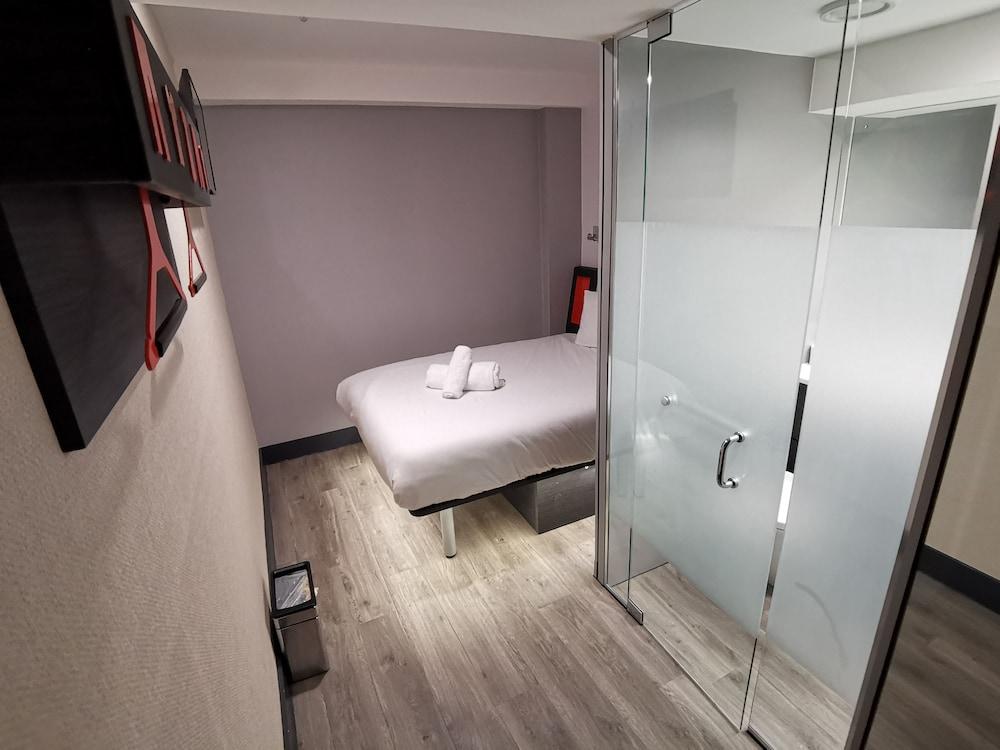 Easyhotel Sheffield