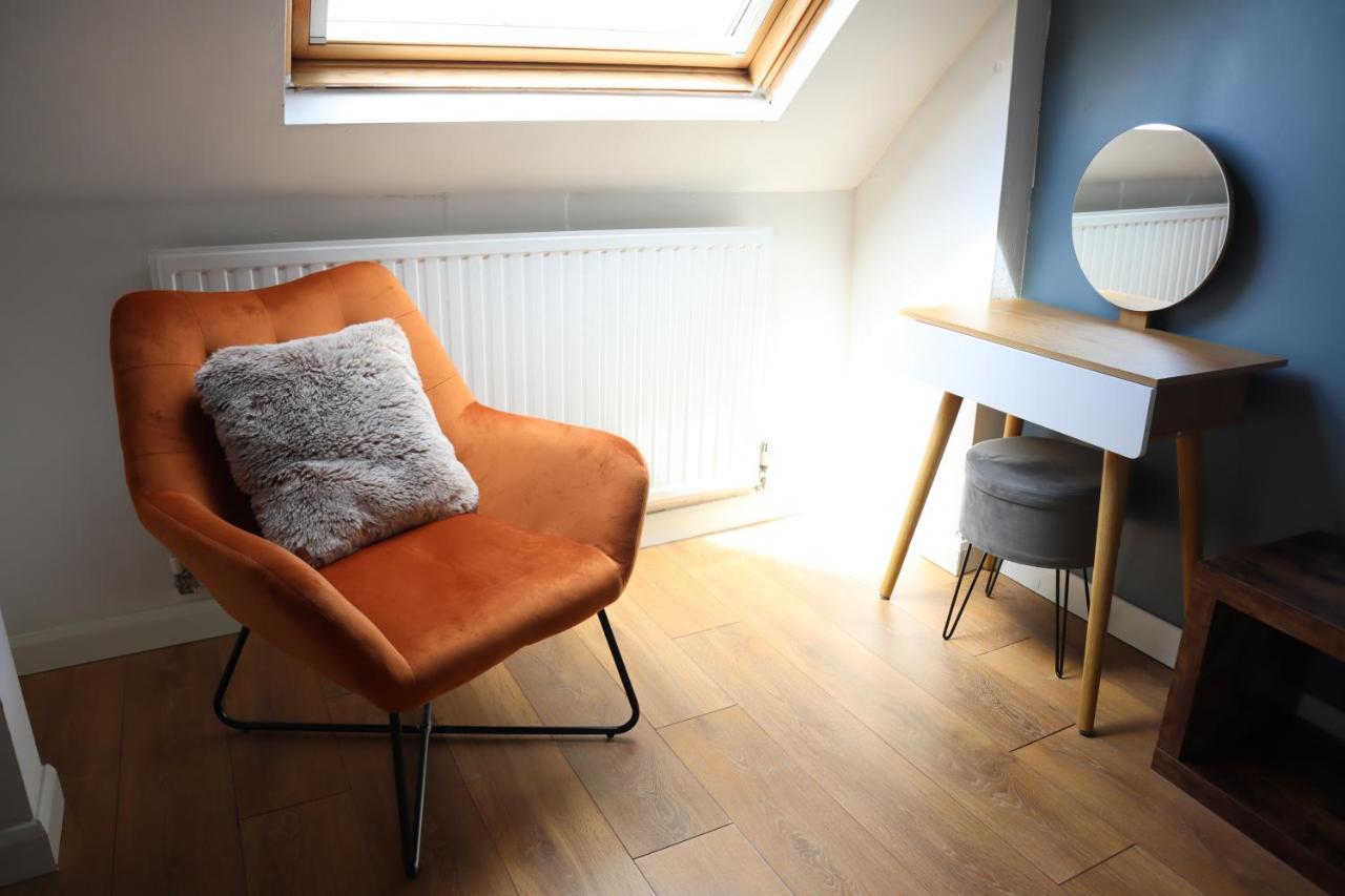 Modern 3-bedrooms House With 6 Guests Sheffield
