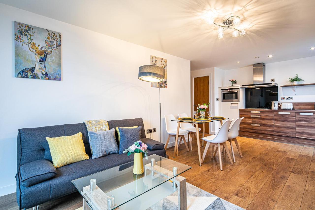 Free Parking, Iquarter Luxe 2 Bed - Available & Book Today Sheffield