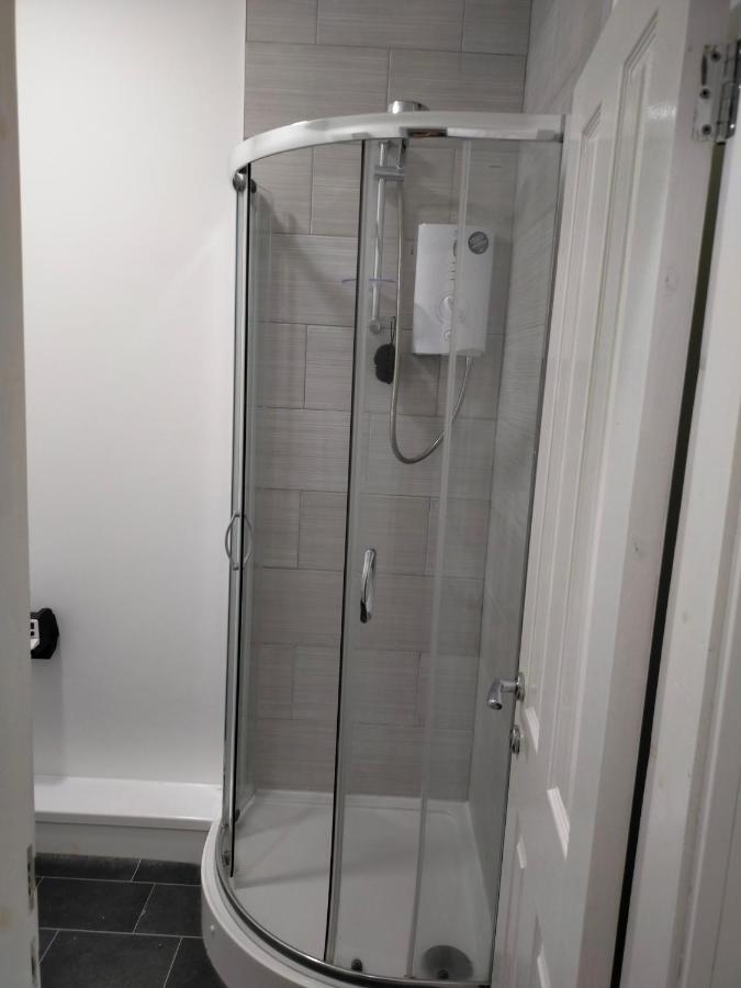4 Bed Entire House - Heart Of The - Near Sufc * Sheffield