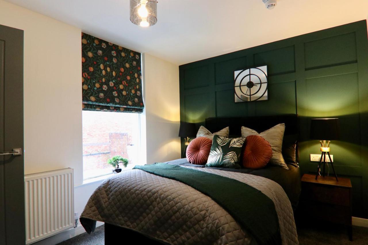 Boutique 5 Bed On Birdwell Road - Free Parking Guest house *