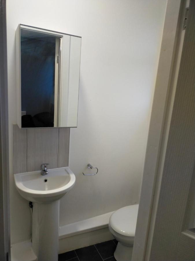 Holiday home 4 Bed Entire House - Heart Of The - Near Sufc