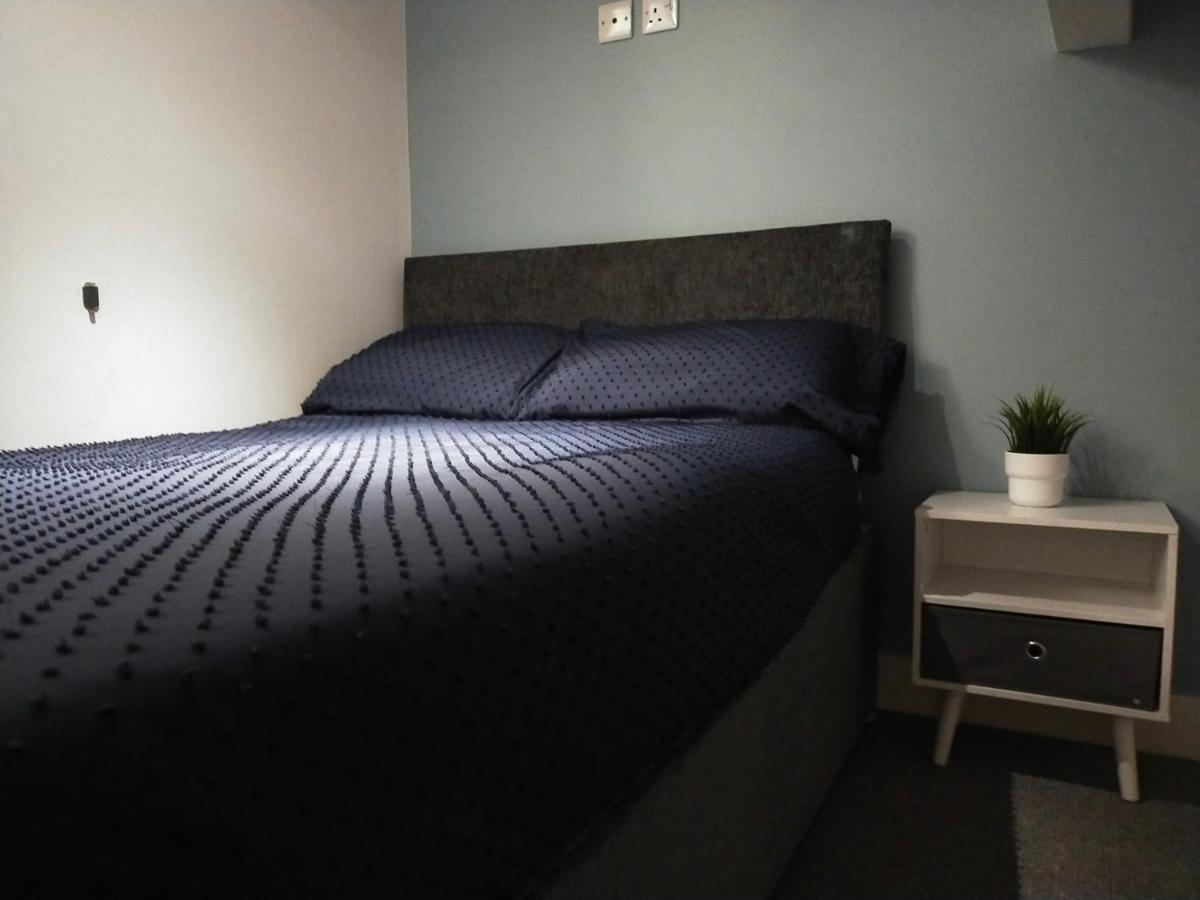 4 Bed Entire House - Heart Of The - Near Sufc Holiday home Sheffield