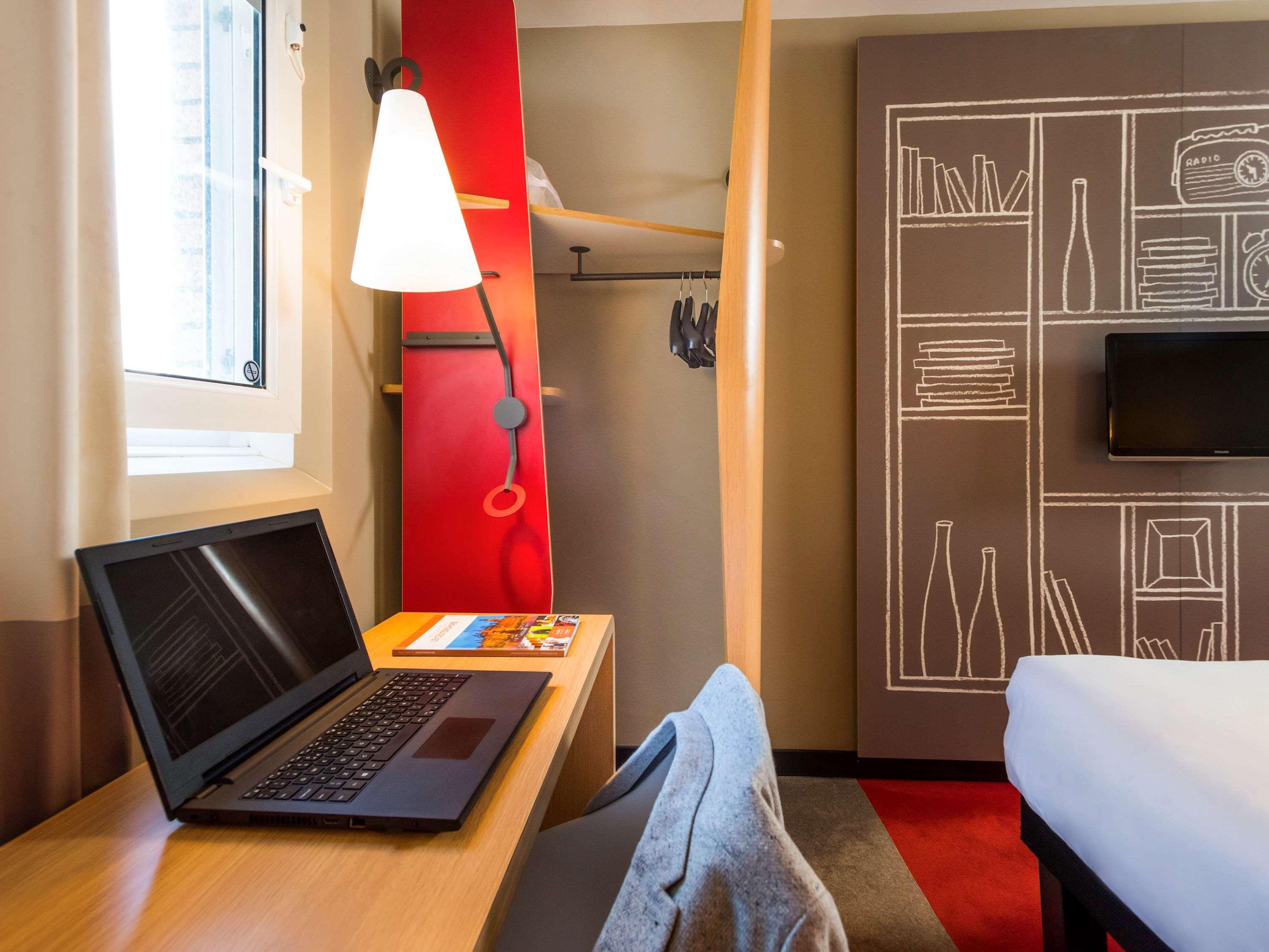 Ibis 3*