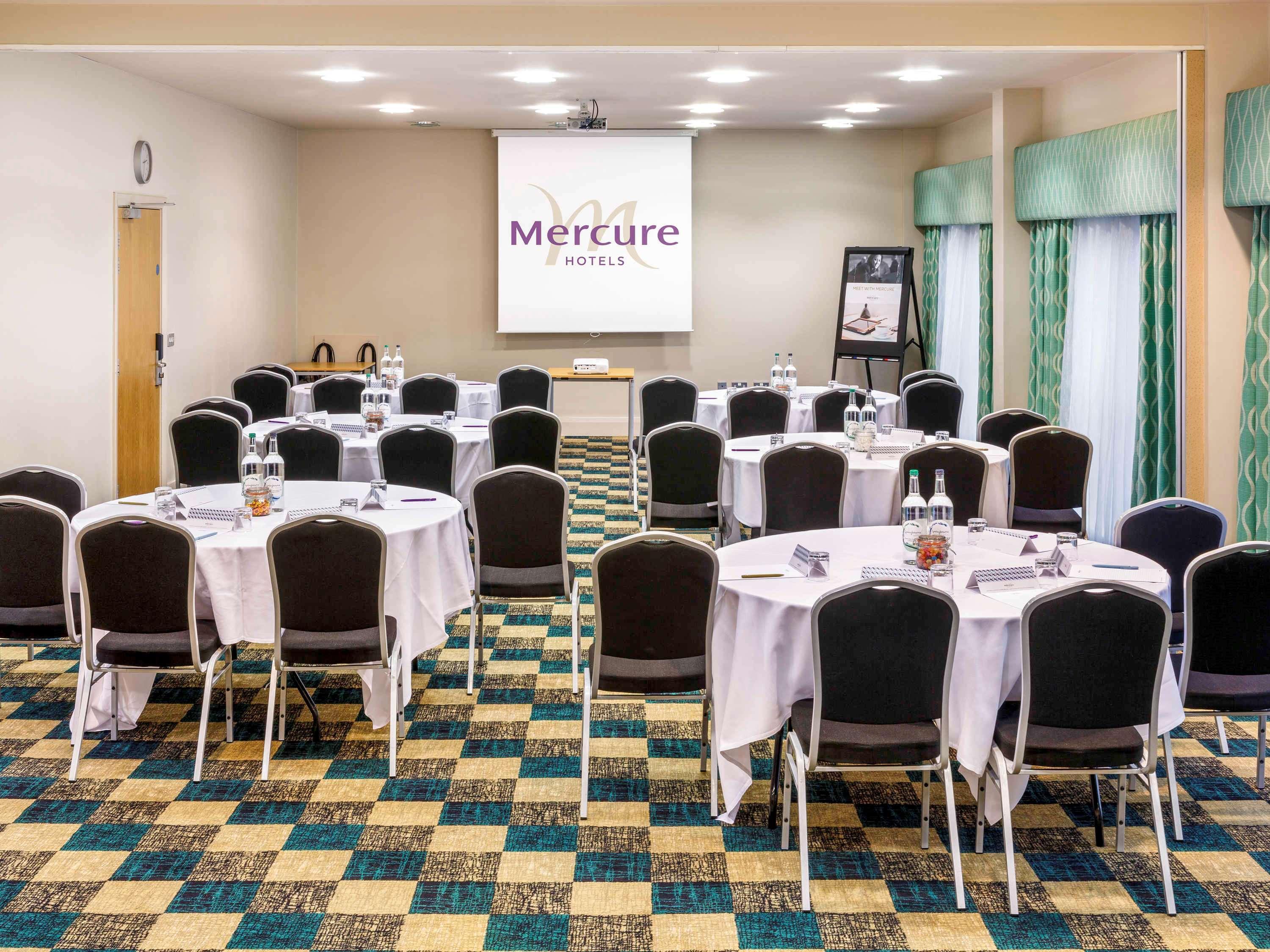 Mercure Parkway 4* Sheffield