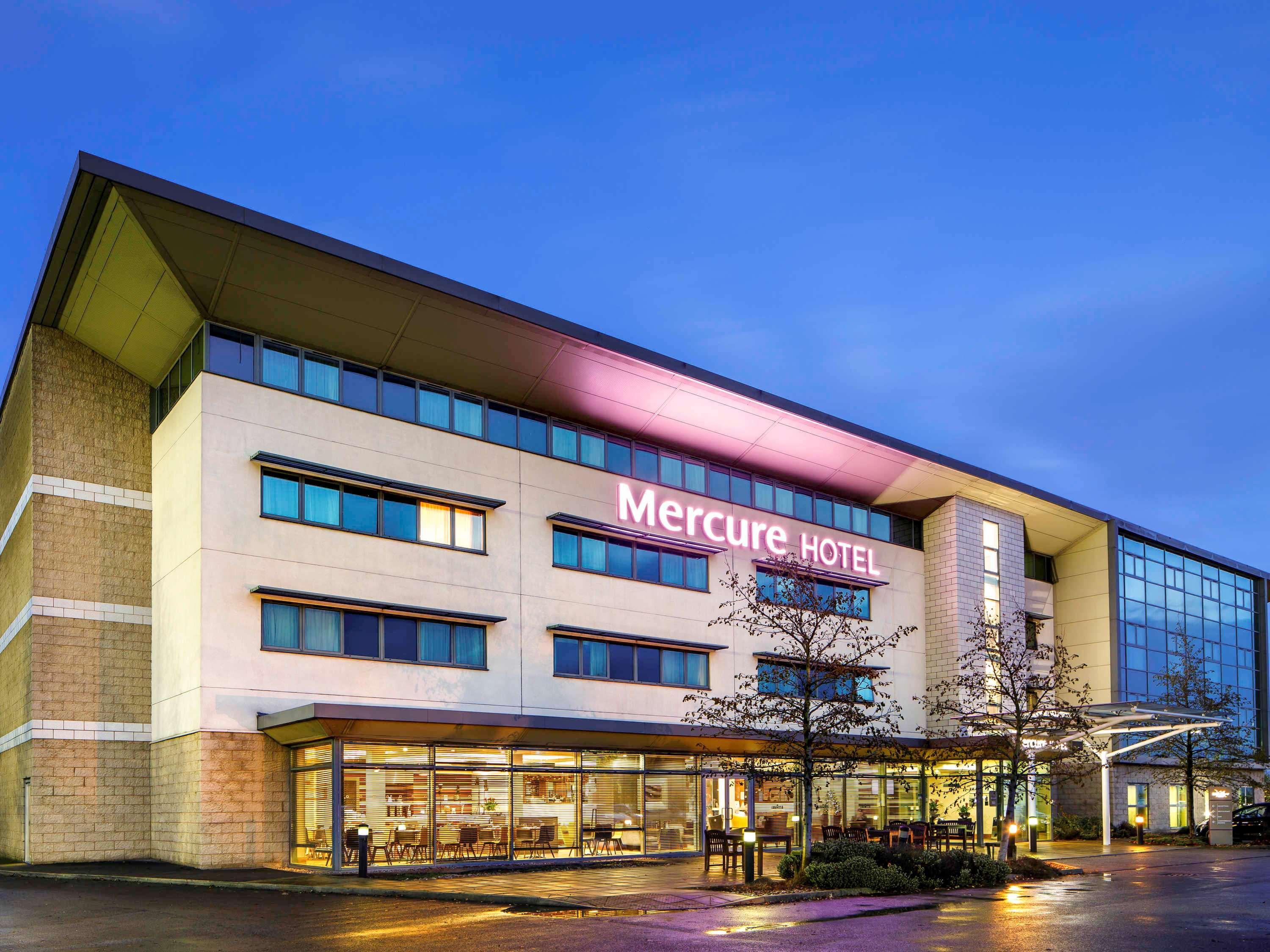 Mercure Parkway 4*