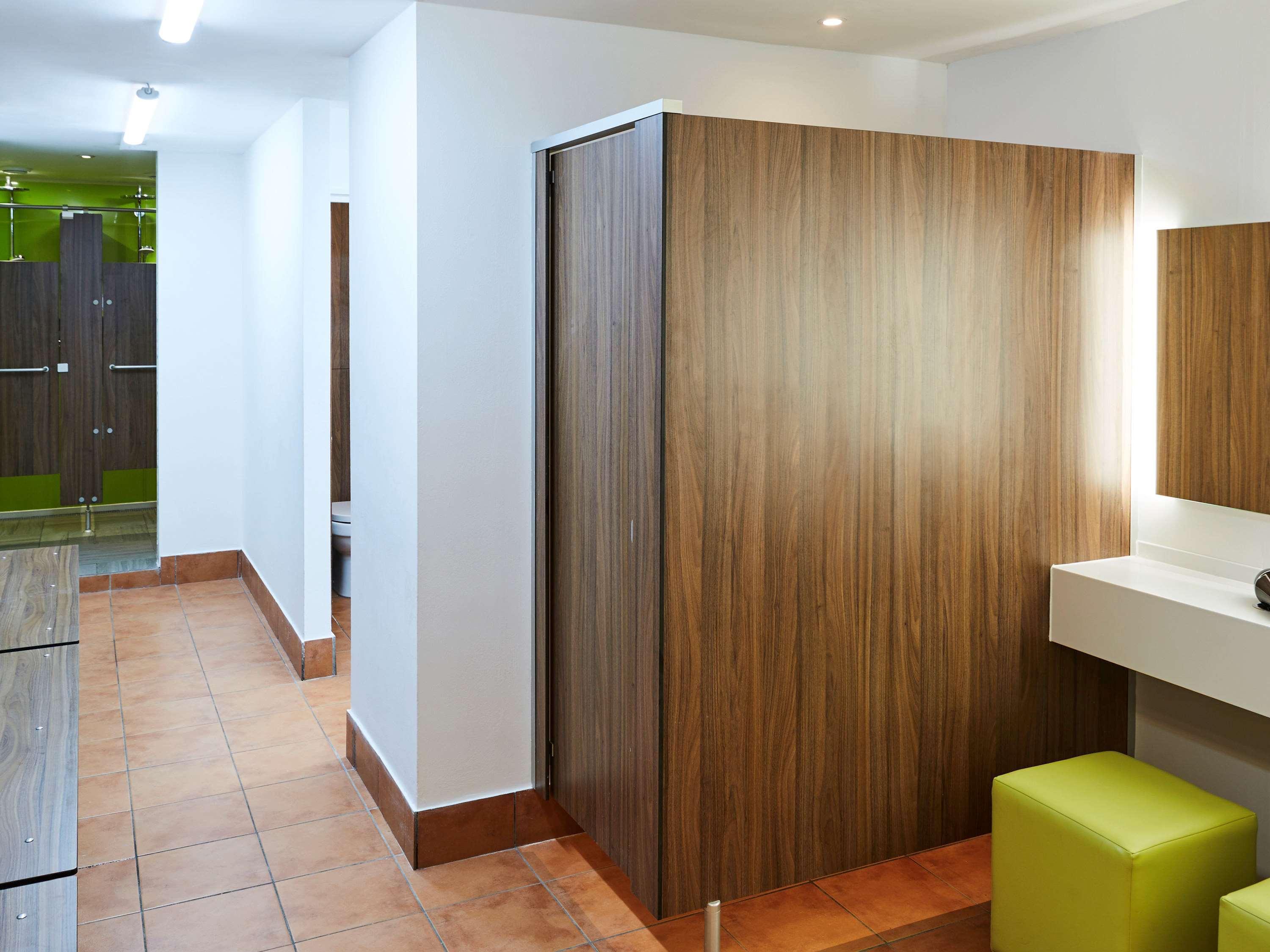 Mercure Kenwood Hall & 4*