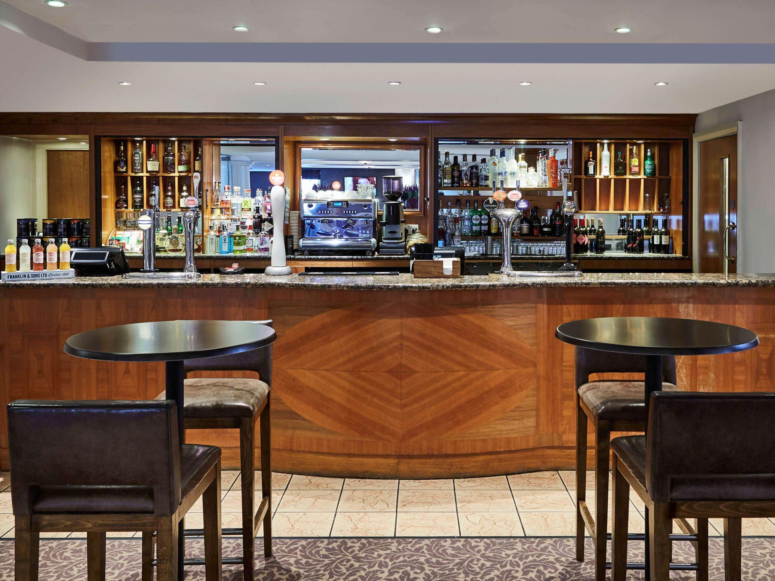 Mercure Kenwood Hall &