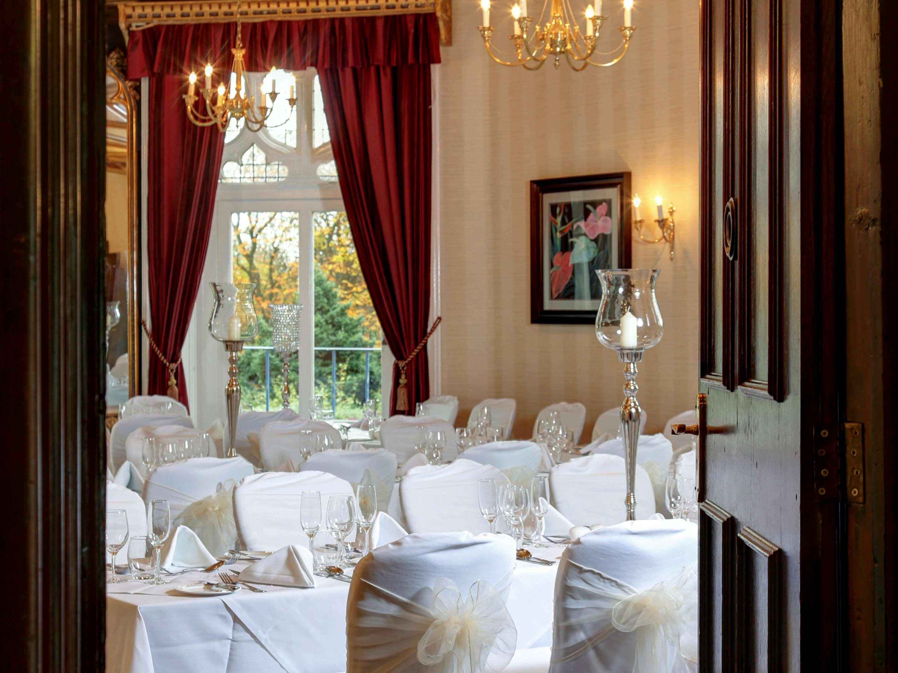 Mercure Kenwood Hall & Hotel 4*