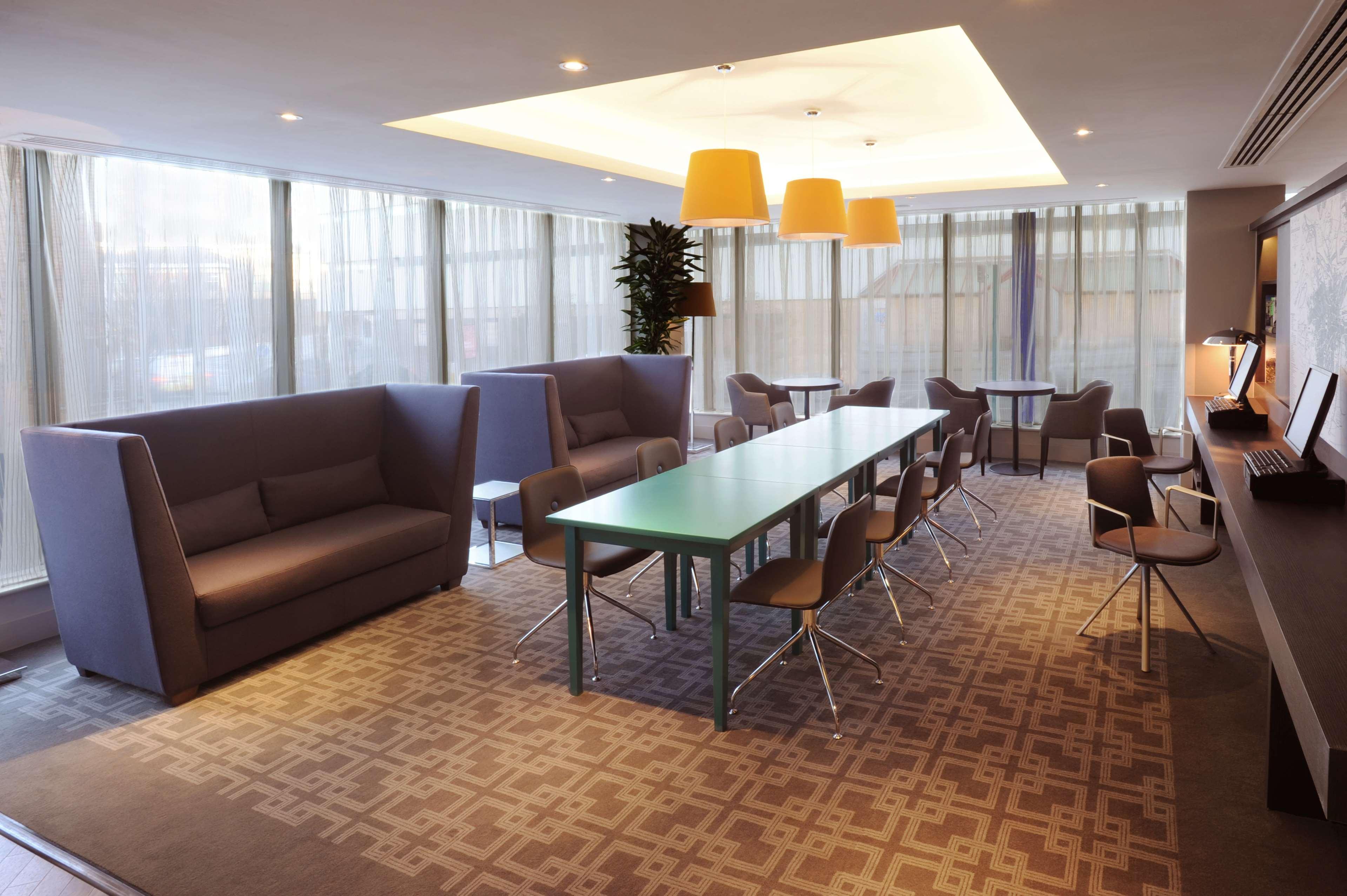 Hampton By Hilton Hotel 3*